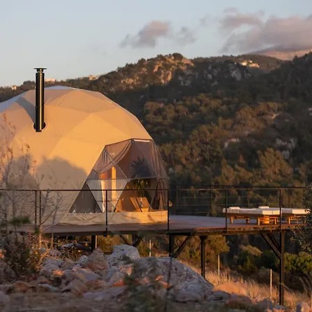 Dawn To Dusk Sea And Mountain View Campismo de Luxo *