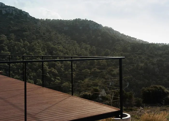 Dawn To Dusk Sea And Mountain View * Kámirosz