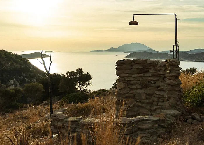 Luxussátor Dawn To Dusk Sea And Mountain View